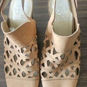 Vince Camuto Tan Women's Sandals